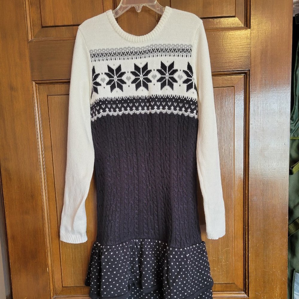 Snowflake Sweater Dress (Size 9)